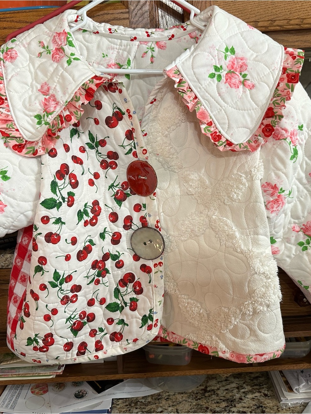 Women’s ' Quilted Cherry & Rose Jacket - White/Pink
